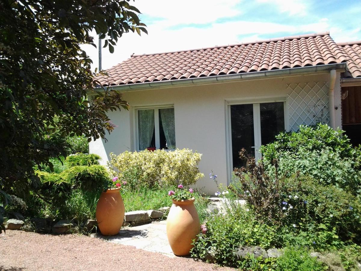 Bed and Breakfast Erable Pourpre Saint-Georges-Haute-Ville Екстер'єр фото